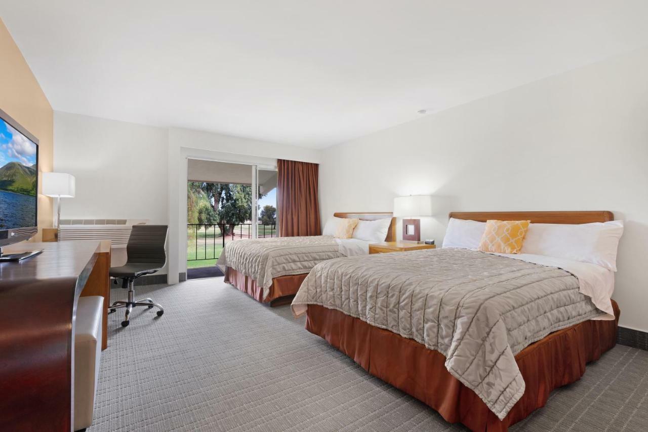Ramada By Wyndham Holtville Kültér fotó