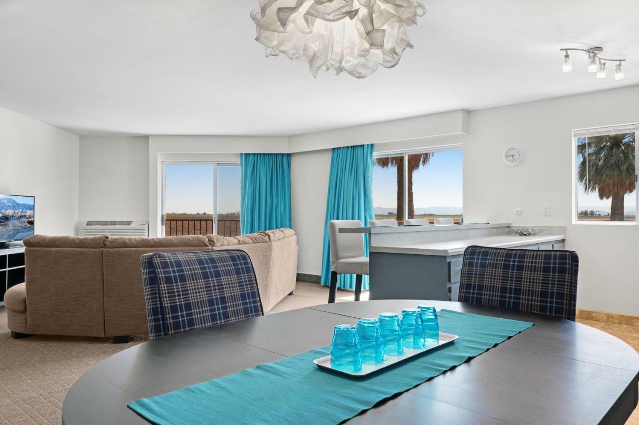 Ramada By Wyndham Holtville Kültér fotó