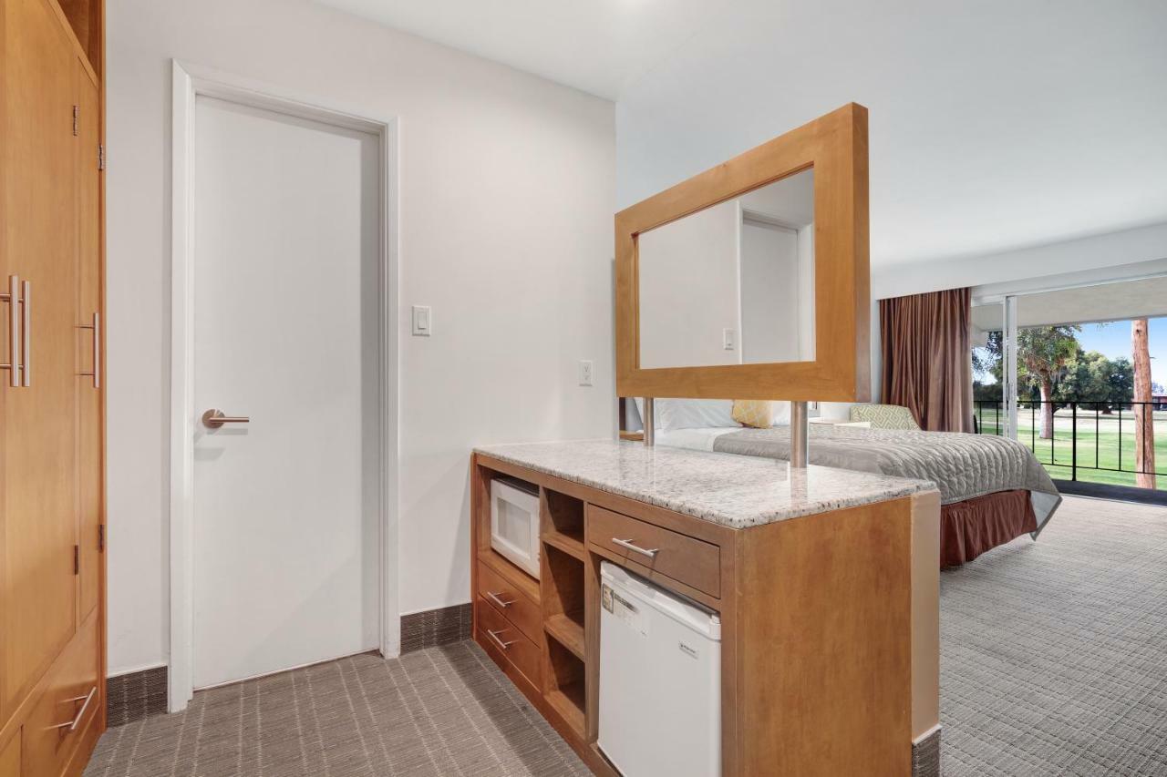 Ramada By Wyndham Holtville Kültér fotó